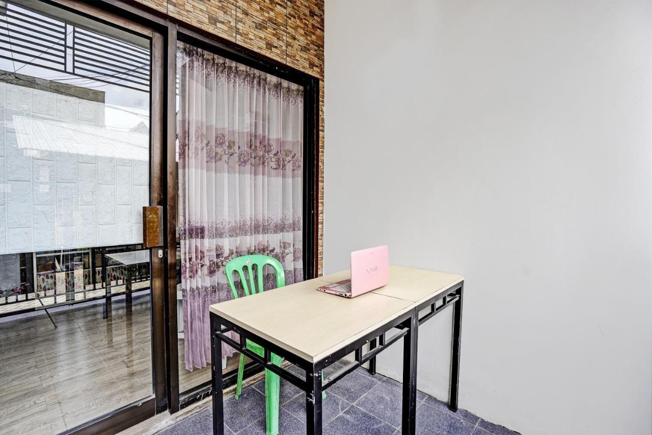 Oyo 92435 Sunlo Cozy Home Family Homestay Syariah Surabaya Exterior foto